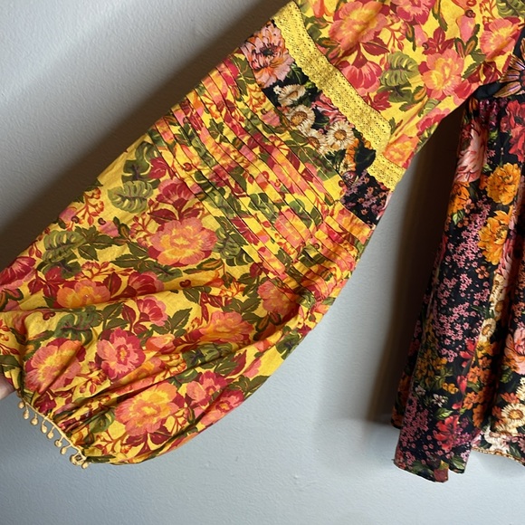 FARM Rio | Flower Gardens Puff Sleeve Peasant Boho Top Size Small - Picture 4 of 7